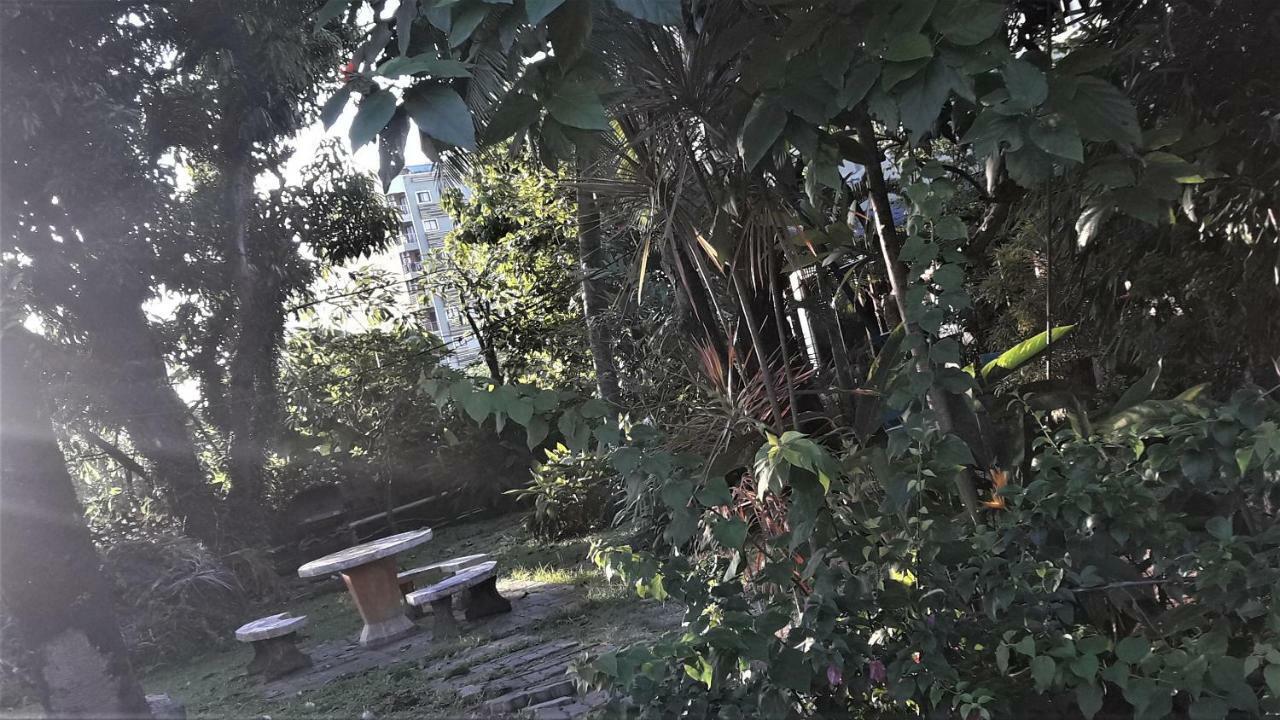 The Guest House - Apartment Phuket Εξωτερικό φωτογραφία